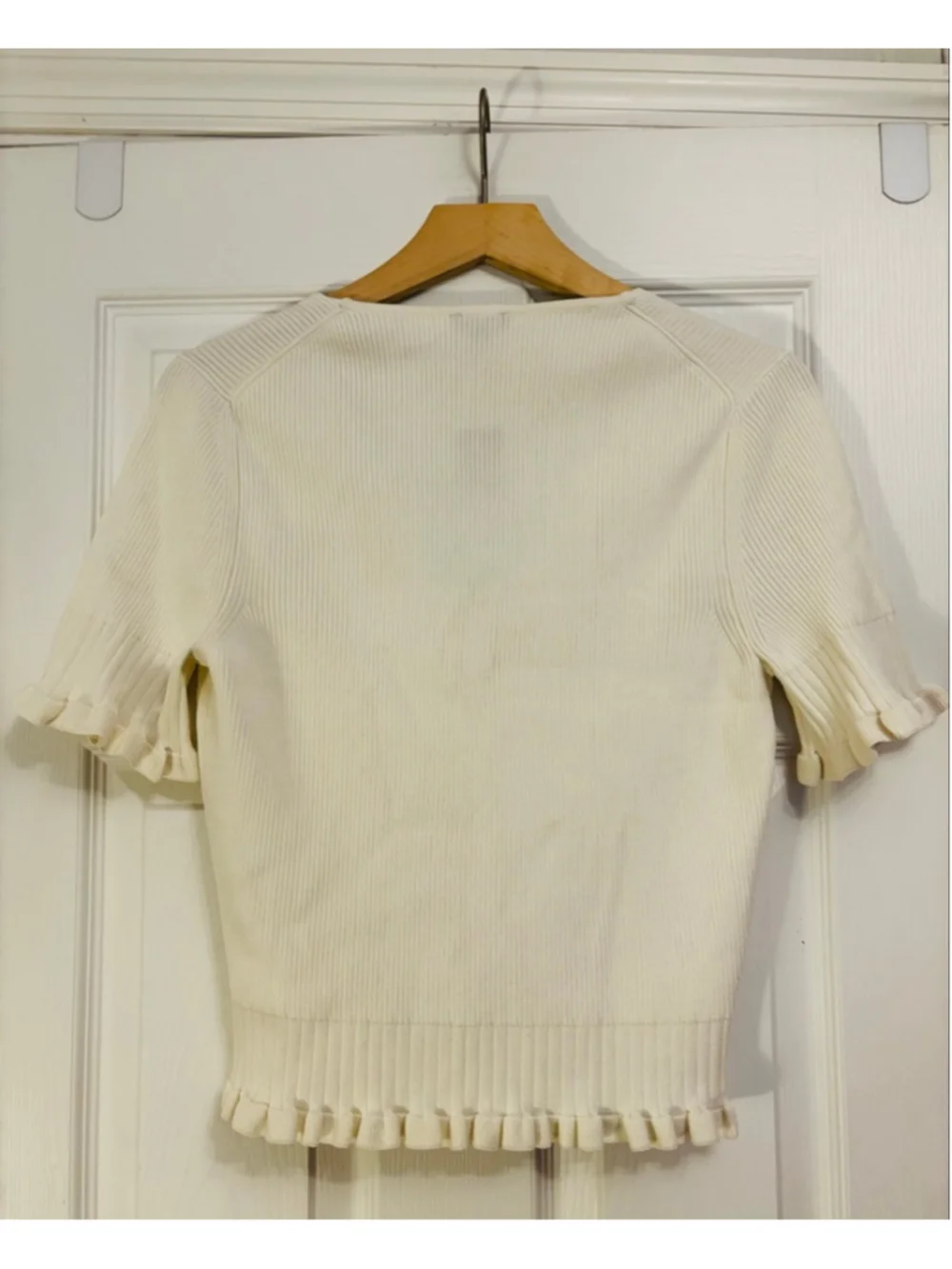 Express Cream Ribbed Tie-Front Crop Top - Picture 4 of 4